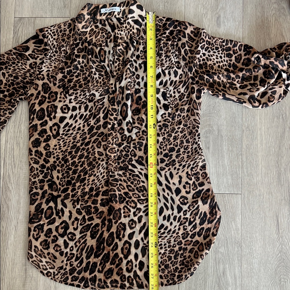 Xtaren Leopard Print Sheer Chiffon Roll Tab Sleeve Tunic Blouse - Picture 13 of 15